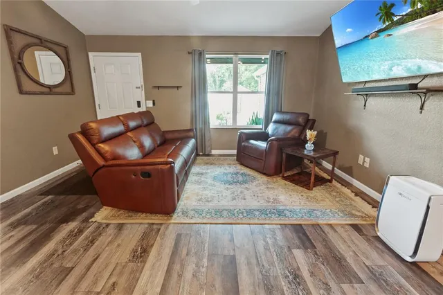 $325,000 | 6312 Central Avenue, Coleman, FL 34785