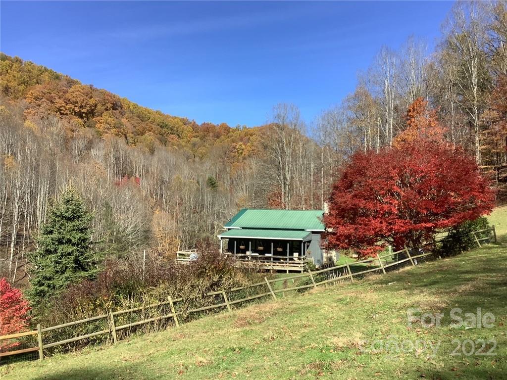 1275 Southwest North Fork Road Southwest Marshall, NC 28753 - Photo 1 of 31 Gallery Image 1