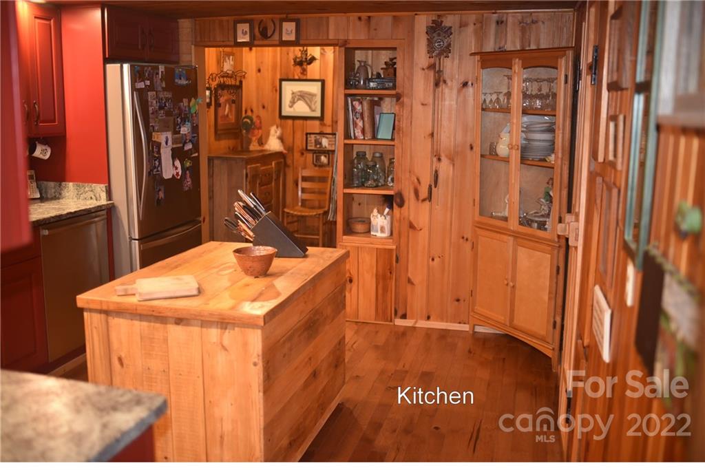 1275 Southwest North Fork Road Southwest Marshall, NC 28753 - Photo 15 of 31 Gallery Image 15
