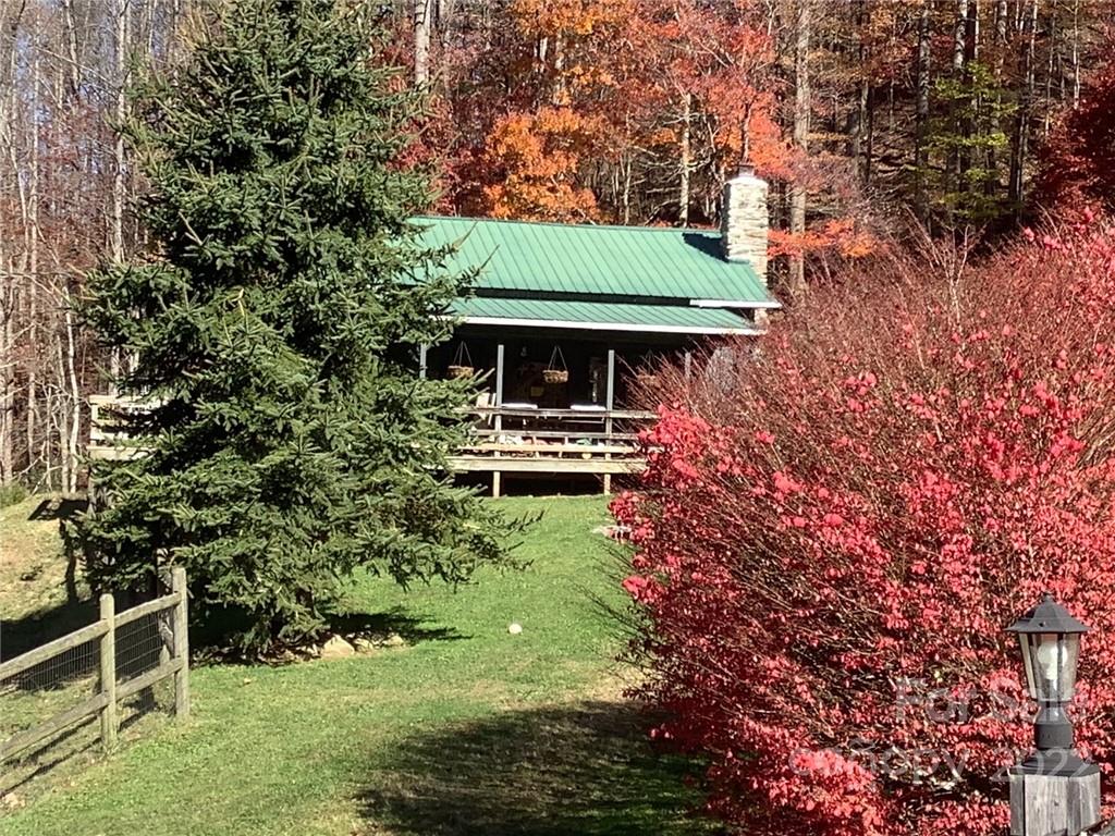 1275 Southwest North Fork Road Southwest Marshall, NC 28753 - Photo 2 of 31 Gallery Image 2