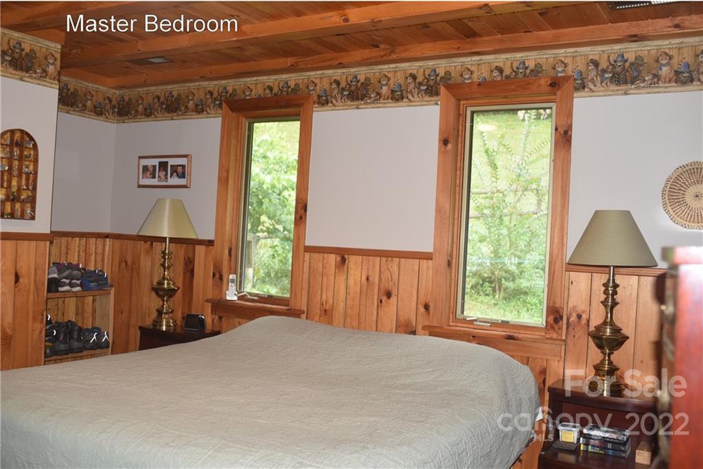 1275 Southwest North Fork Road Southwest Marshall, NC 28753 - Photo 4 of 31 Gallery Image 4