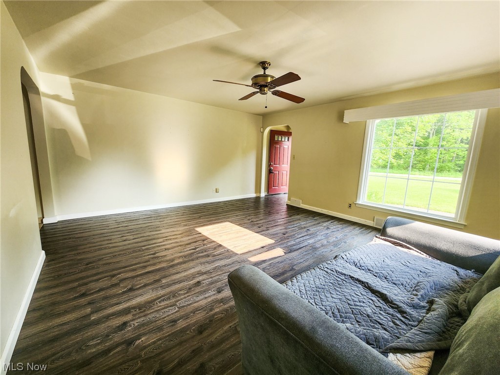 135 West Calla Road North Lima, OH 44452 - Photo 3 of 28 Gallery Image 3