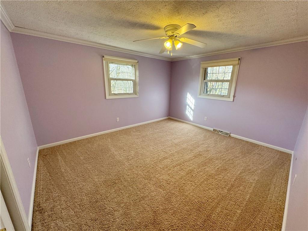 492 North Liberty Road Grove City, PA 16127 - Photo 15 of 19 Gallery Image 15