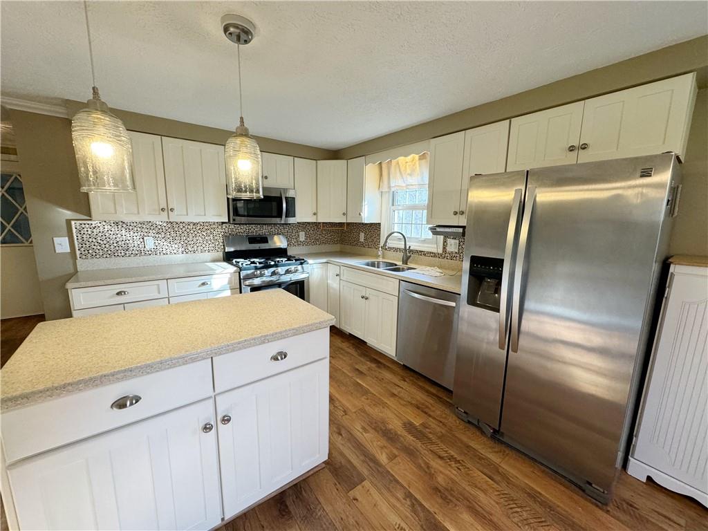 492 North Liberty Road Grove City, PA 16127 - Photo 7 of 19 Gallery Image 7