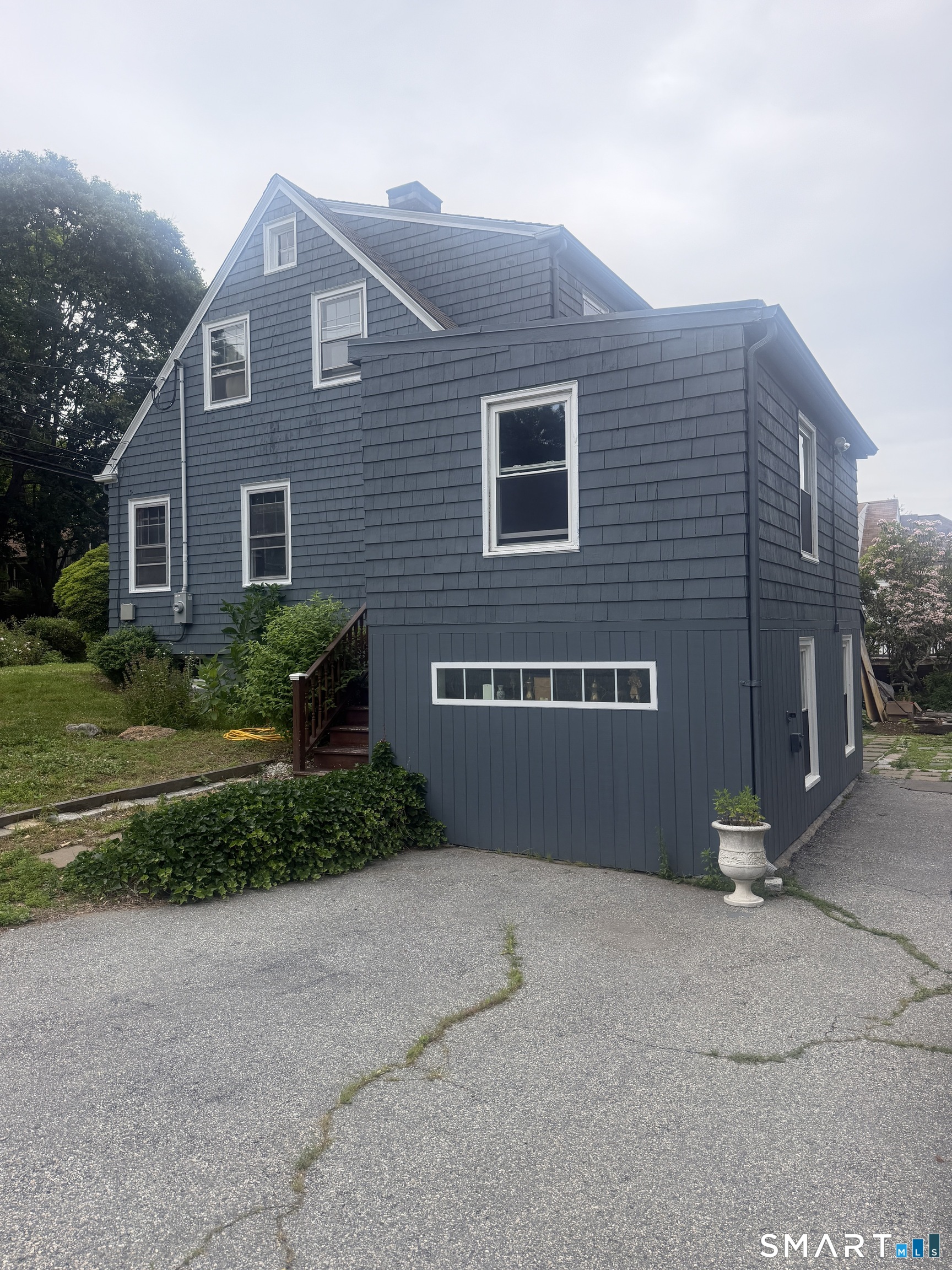 664 Noank Road Groton, CT 06355 - Photo 3 of 28