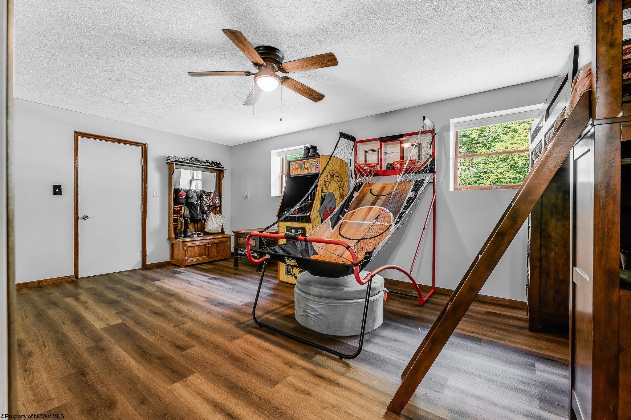 6090 Fairmont Road Rivesville, WV 26588 - Photo 28 of 50 Gallery Image 28