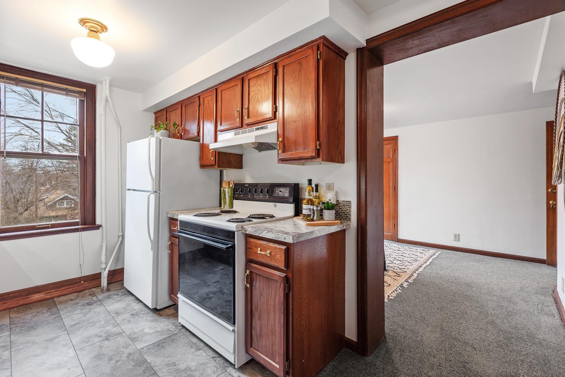 852 North Summit Boulevard, Unit 402 Spokane, WA 99201 - Photo 8 of 16