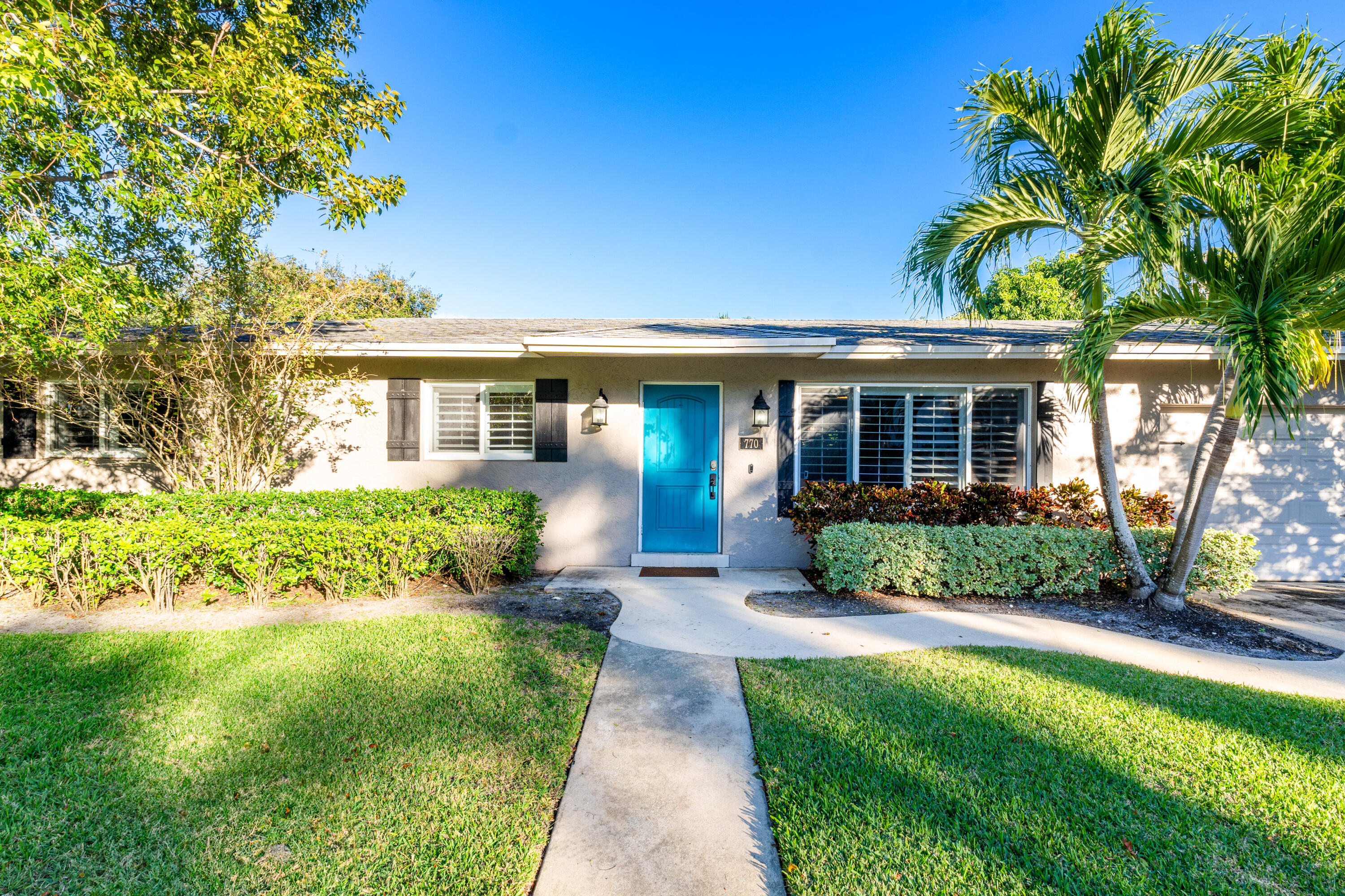 770 Northwest 3rd Avenue Boca Raton, FL 33432 - Photo 4 of 45 Front Door