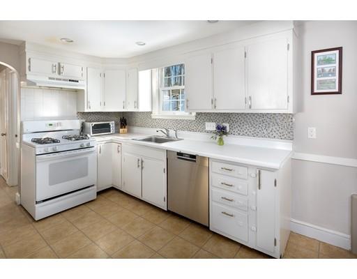 62 Colgate Road Newton, MA 02462 - Photo 6 of 17