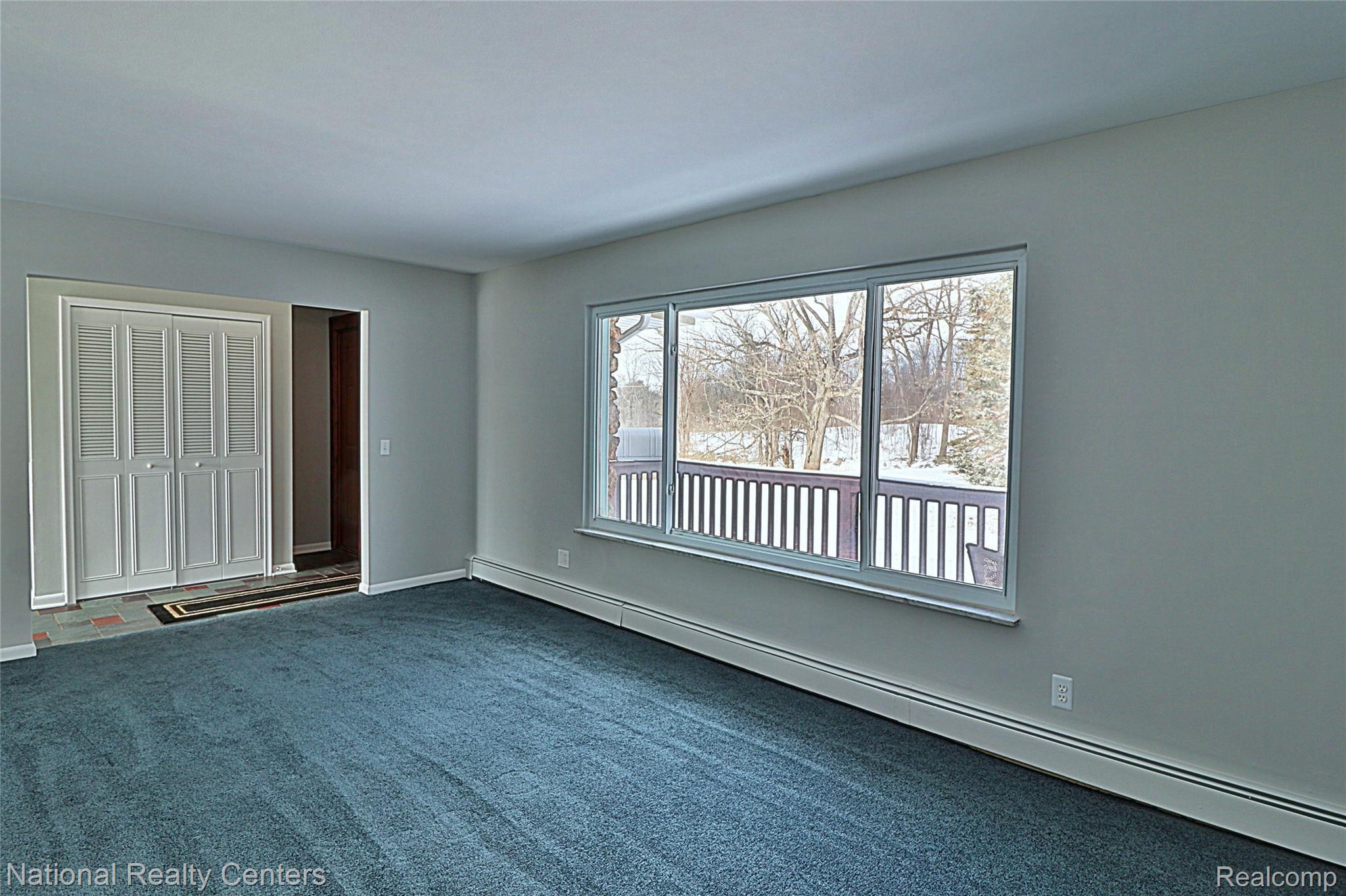 8290 Bergin Road Howell, MI 48843 - Photo 9 of 47 Living Room A