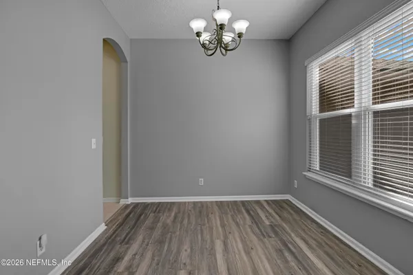 $2,400 | 695 Sid Drive, Jacksonville, FL 32218