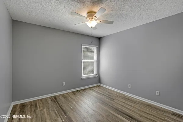 $2,400 | 695 Sid Drive, Jacksonville, FL 32218