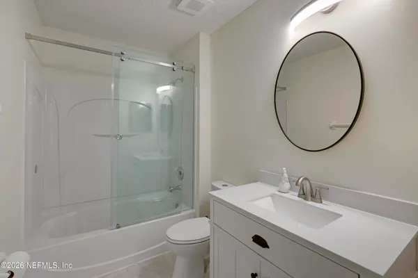 $2,400 | 695 Sid Drive, Jacksonville, FL 32218