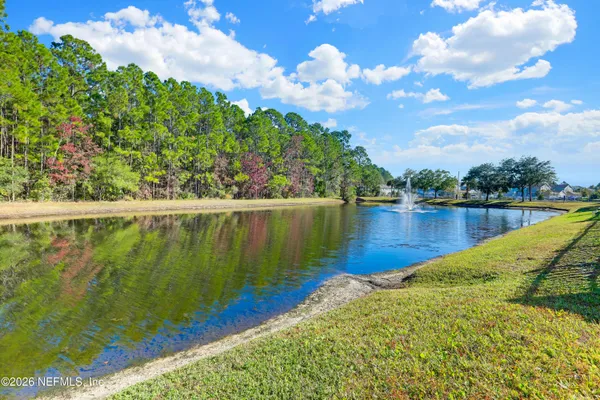 $2,400 | 695 Sid Drive, Jacksonville, FL 32218