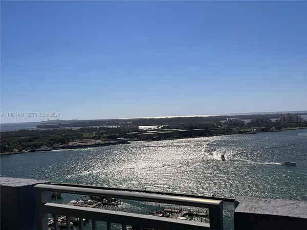 $1,550,000 | 90 Alton Road, Unit 2110, Miami Beach, FL 33139