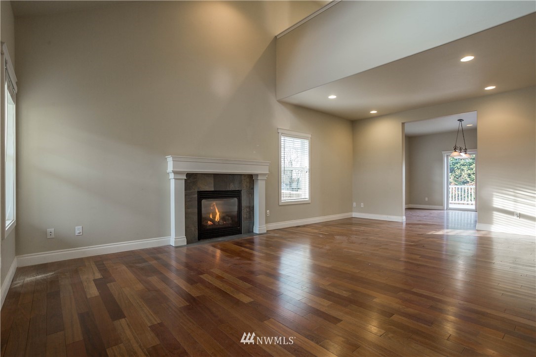 3702 West 7th Street Anacortes, WA 98221 - Photo 13 of 23