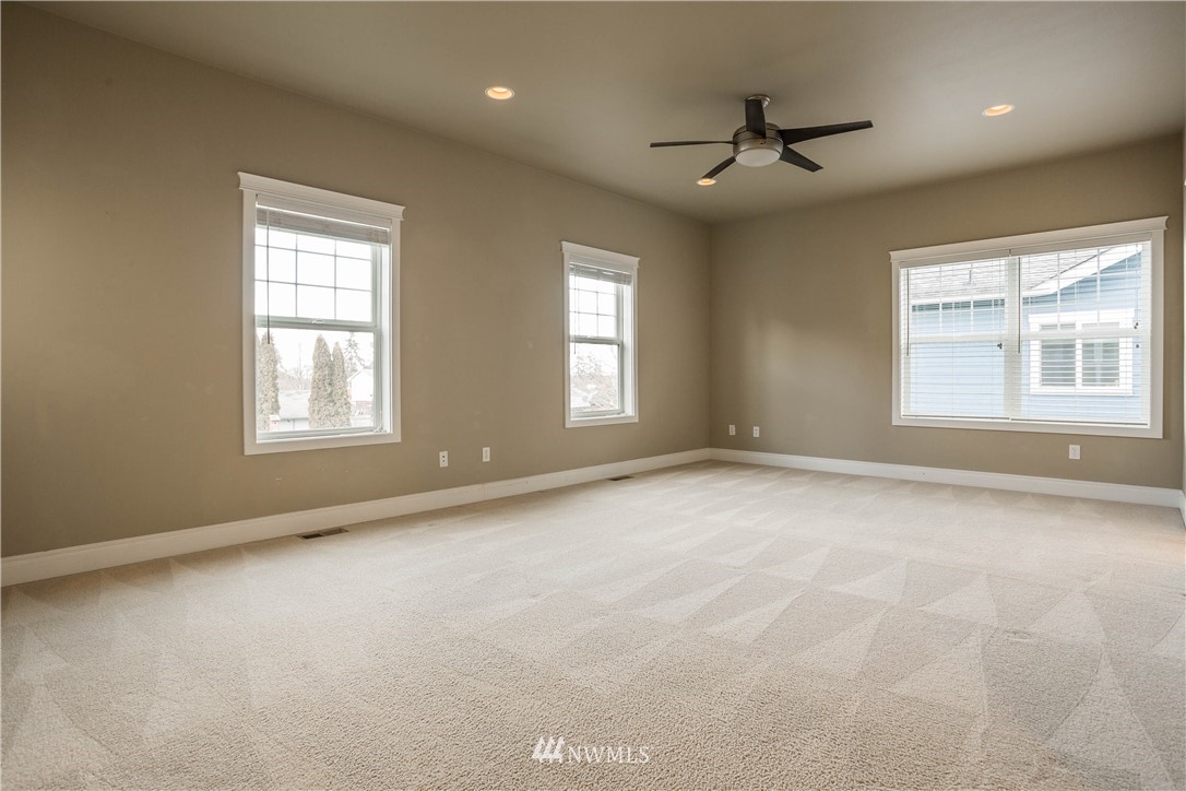 3702 West 7th Street Anacortes, WA 98221 - Photo 20 of 23