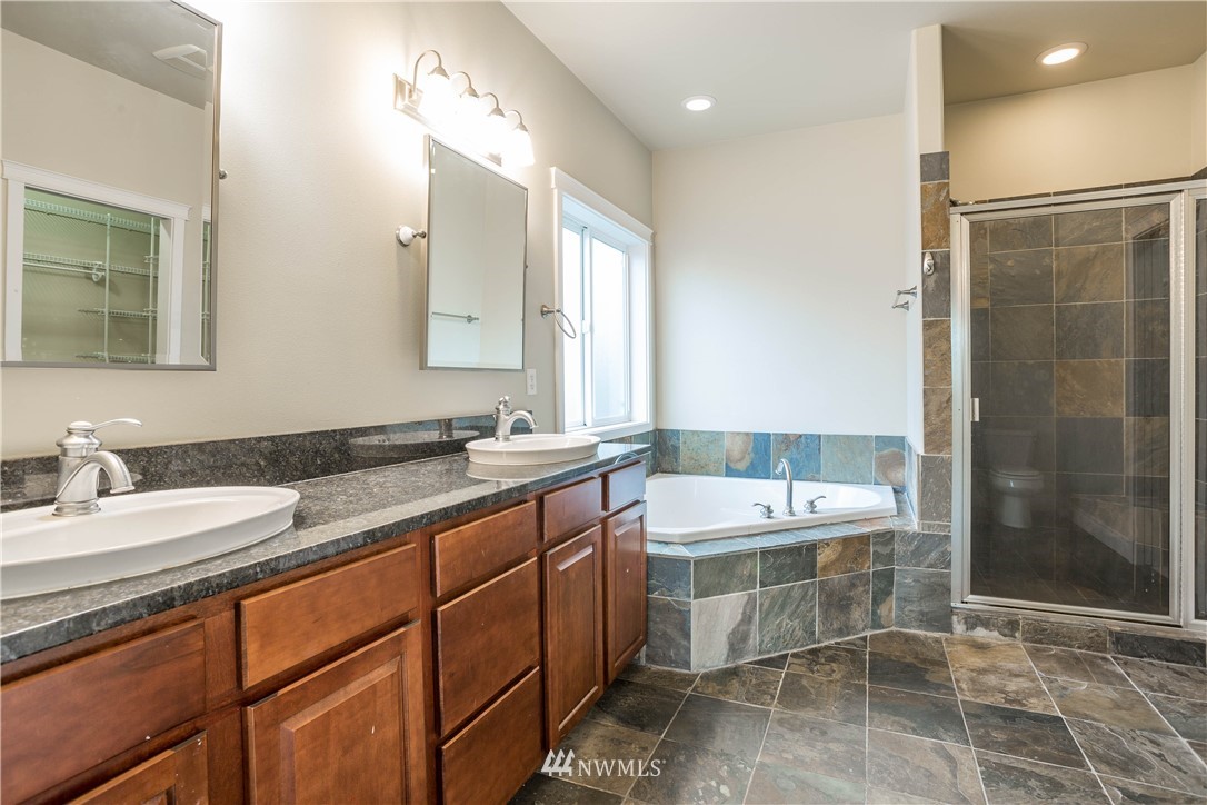 3702 West 7th Street Anacortes, WA 98221 - Photo 22 of 23