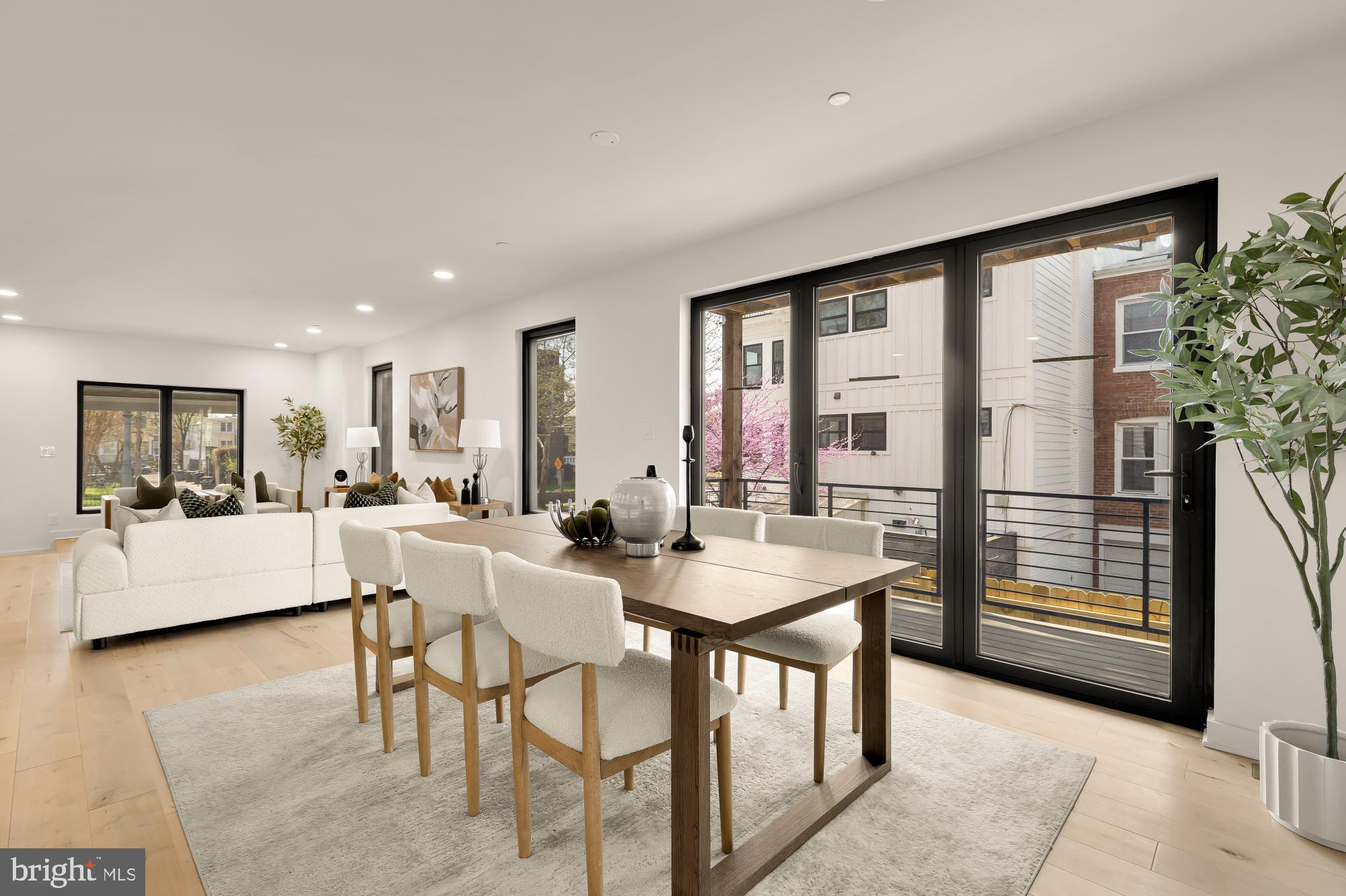 641 Quebec Place Northwest, Unit 1 Washington, DC 20010 - Photo 9 of 37