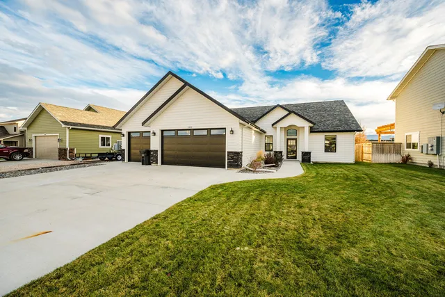 $549,000 | 1332 Silverton Drive, Ranchester, WY 82839