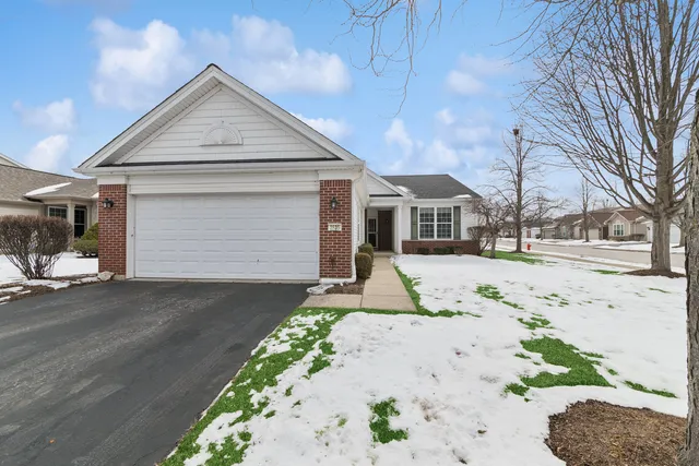 $389,900 | 2535 Rolling Ridge, Elgin, IL 60124