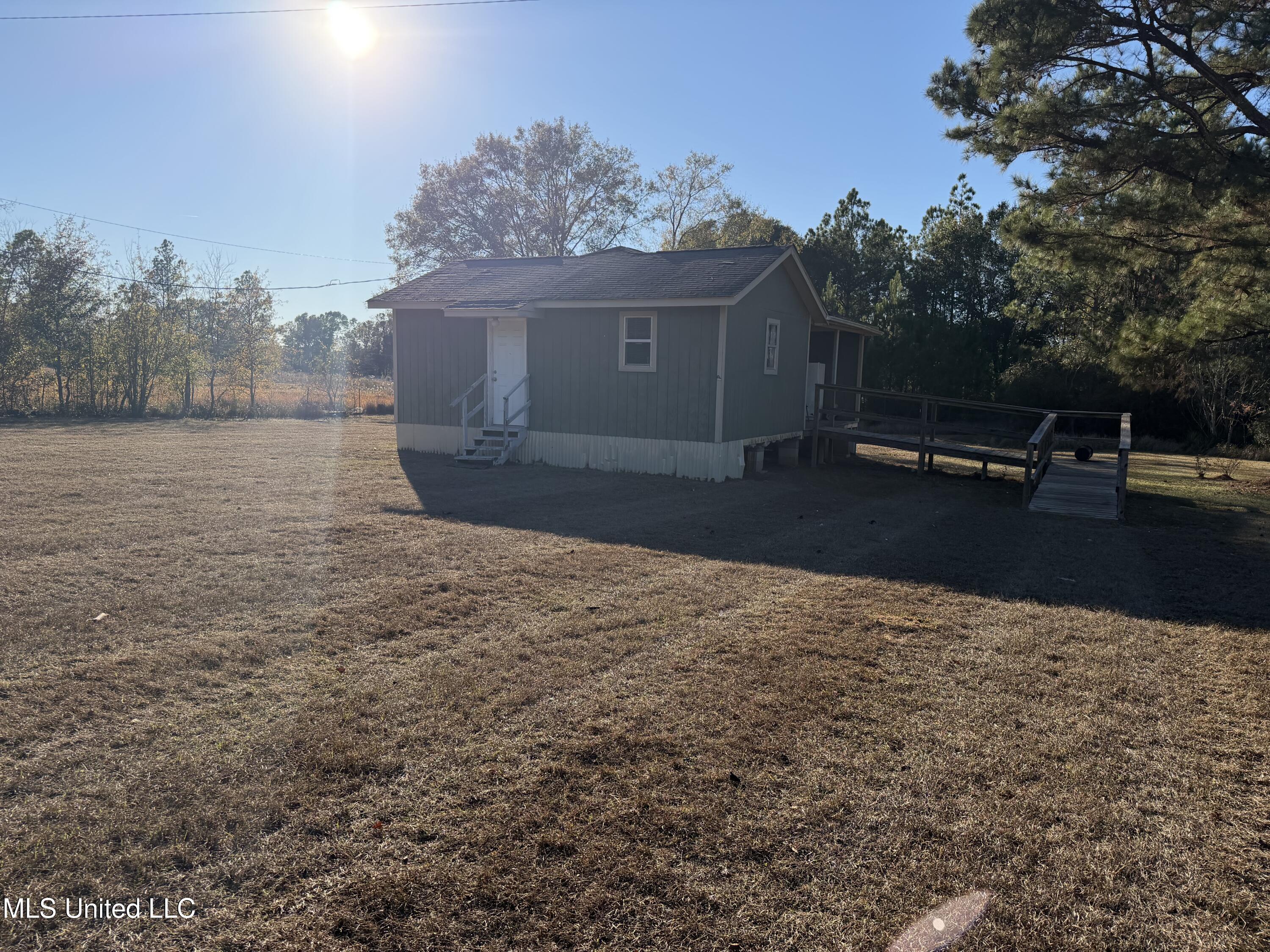 130 Jones Road Lucedale, MS 39452 - Photo 2 of 25 IMG_6365