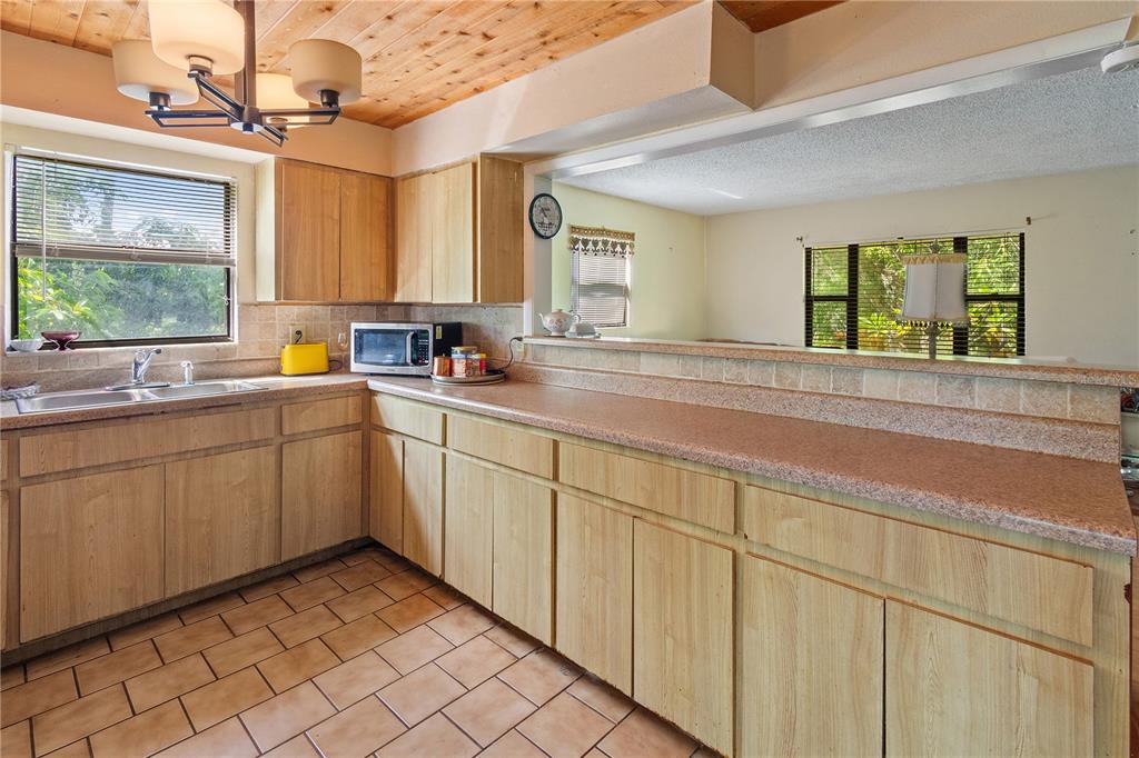 1360 Collany Lane Frostproof, FL 33843 - Photo 7 of 55