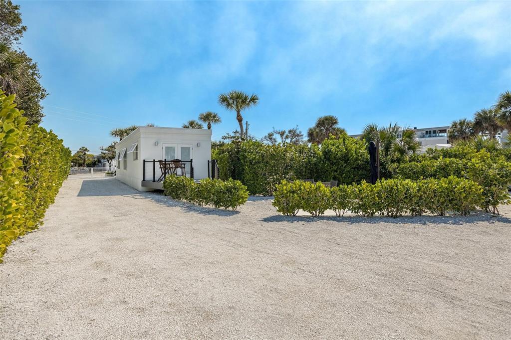 2740 North Beach Road, Unit B Englewood, FL 34223 - Photo 12 of 94