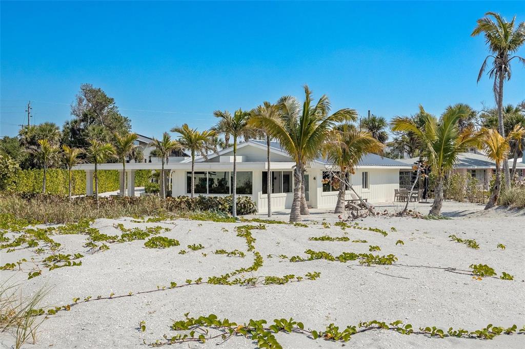 2740 North Beach Road, Unit B Englewood, FL 34223 - Photo 24 of 94