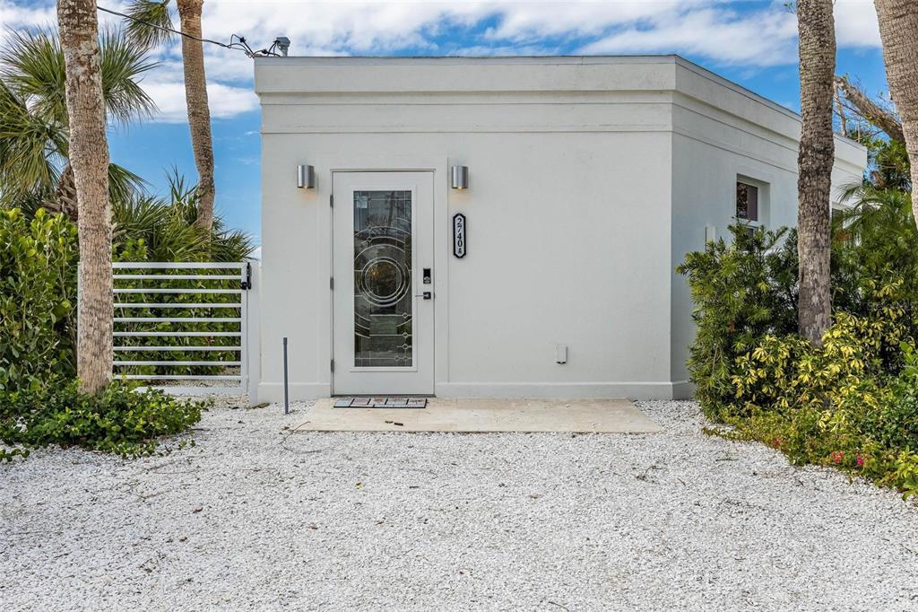 2740 North Beach Road, Unit B Englewood, FL 34223 - Photo 65 of 94