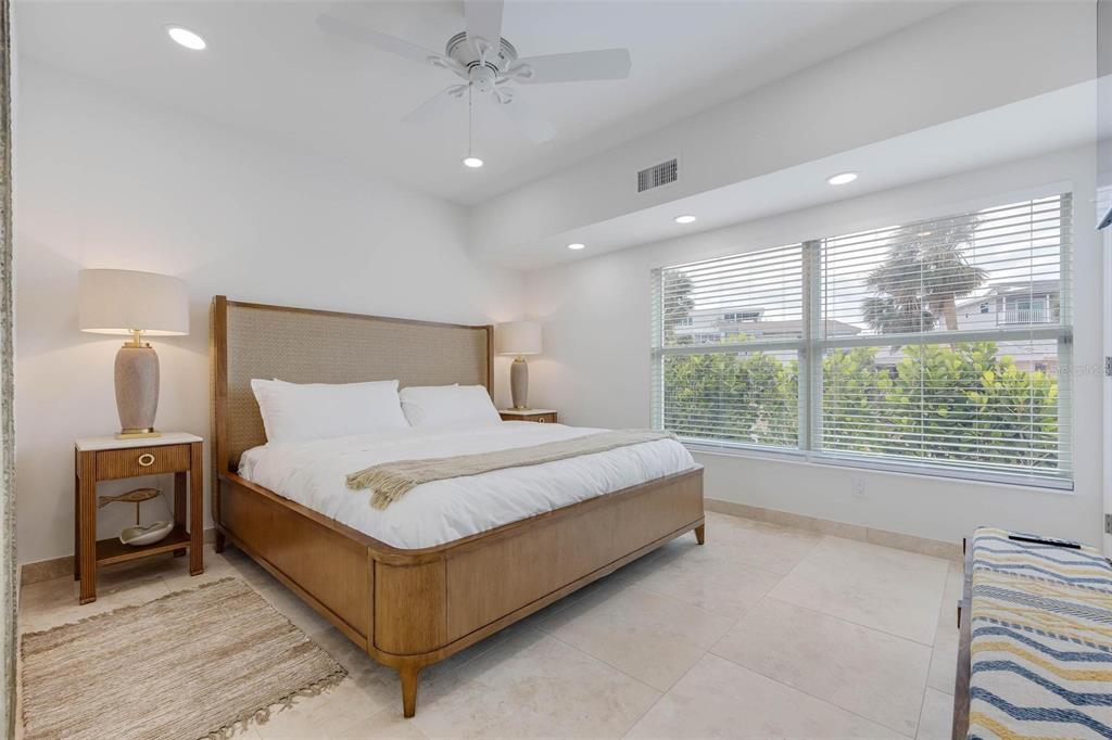 2740 North Beach Road, Unit B Englewood, FL 34223 - Photo 69 of 94