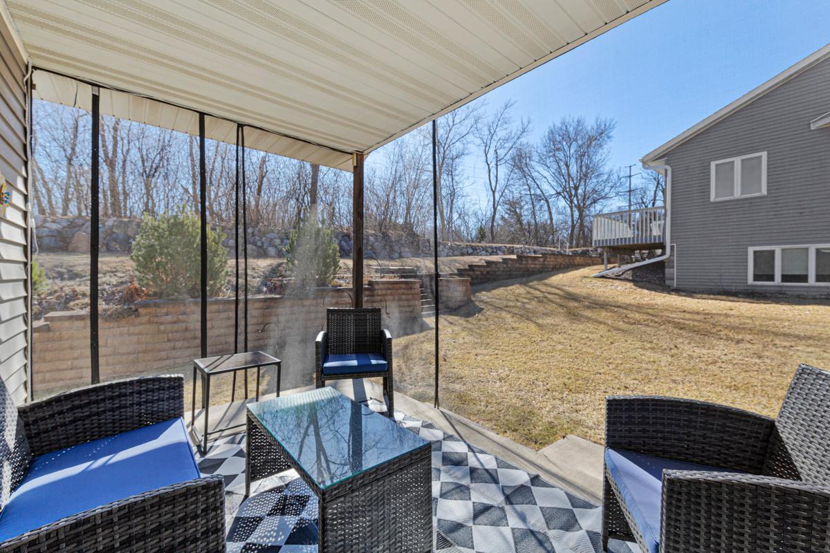 941 Rice Street Faribault, MN 55021 - Photo 12 of 57