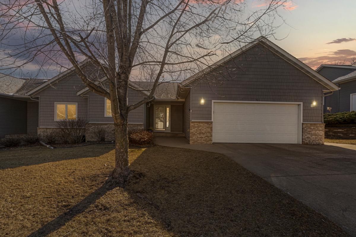 941 Rice Street Faribault, MN 55021 - Photo 3 of 57