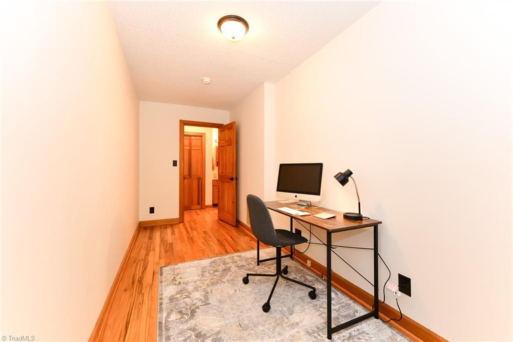 8202 Dennis Road Walnut Cove, NC 27052 - Photo 24 of 35 Flex Space