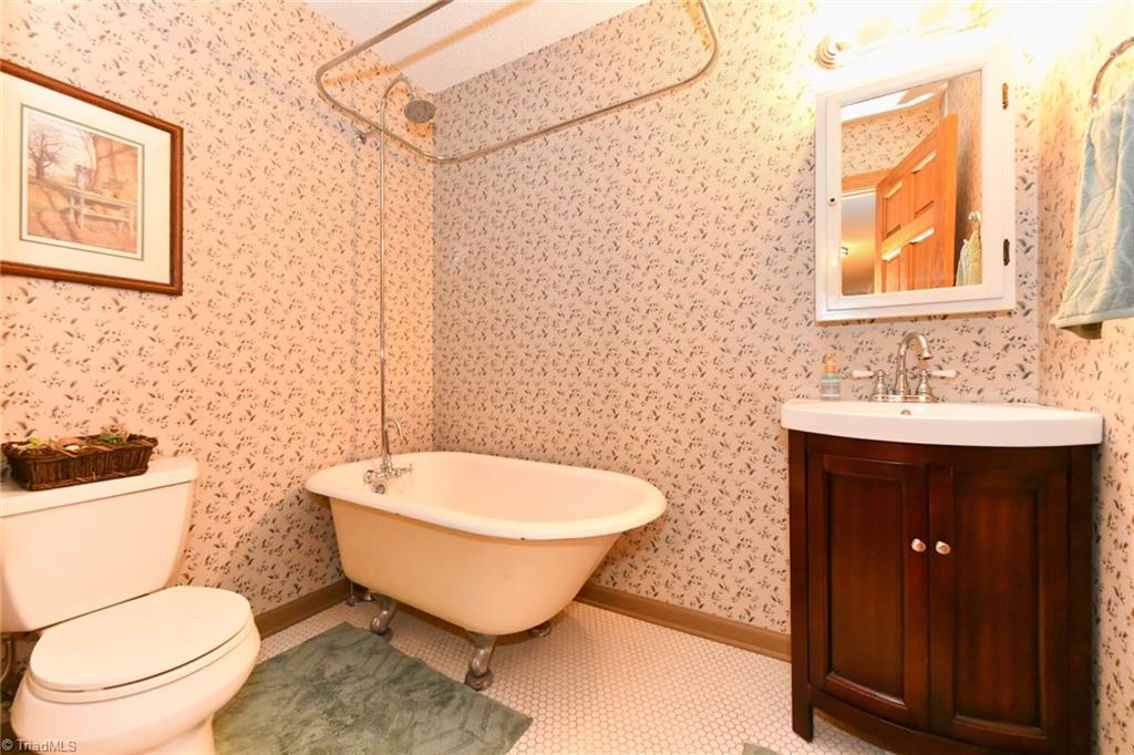8202 Dennis Road Walnut Cove, NC 27052 - Photo 26 of 35 Third Bathroom