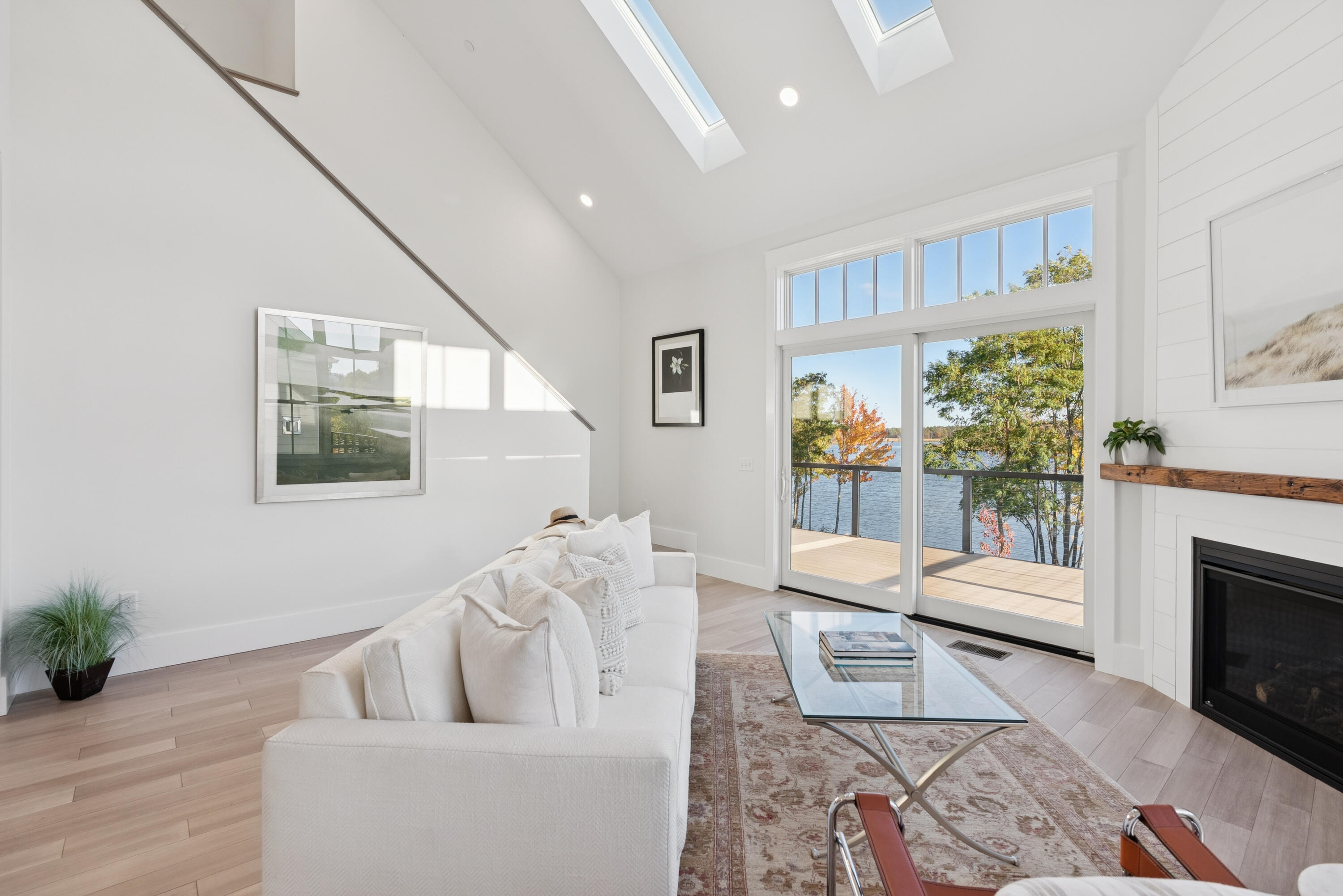 15 Isle Avenue, Unit 102 Saco, ME 04072 - Photo 23 of 68 Living Room