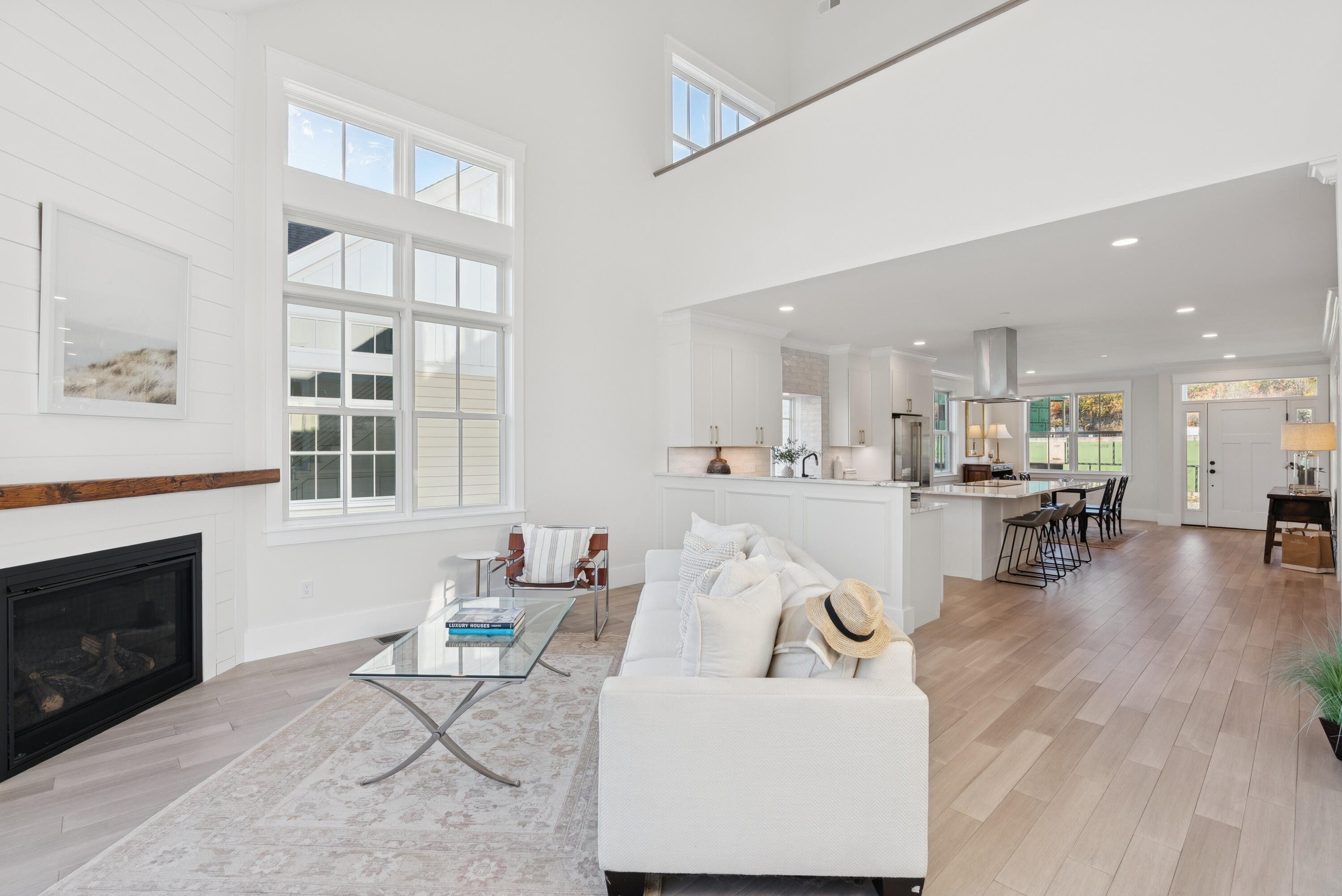 15 Isle Avenue, Unit 102 Saco, ME 04072 - Photo 25 of 68 Living Room
