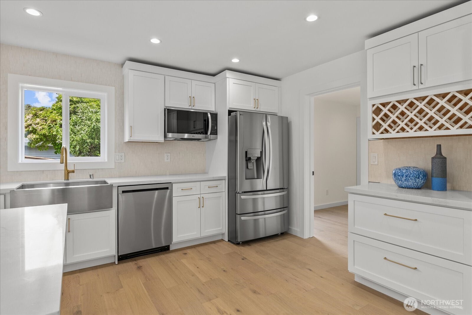 228 Southwest 183rd Street Normandy Park, WA 98166 - Photo 20 of 36