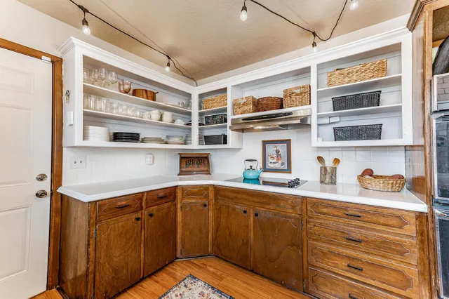 $210,000 | 413 North Madison Avenue, Sedgwick, KS 67135