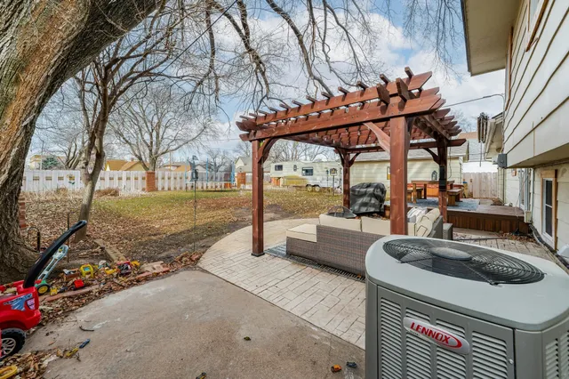 $210,000 | 413 North Madison Avenue, Sedgwick, KS 67135