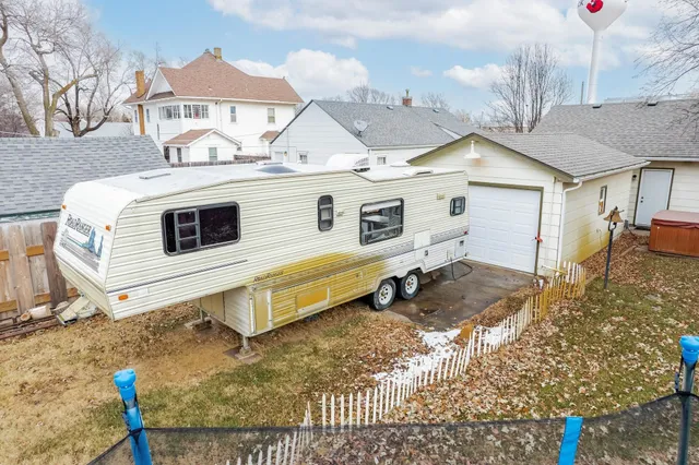 $210,000 | 413 North Madison Avenue, Sedgwick, KS 67135