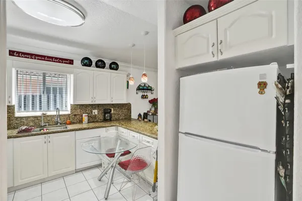 $400,000 | 7456 West 34th Court, Hialeah, FL 33018