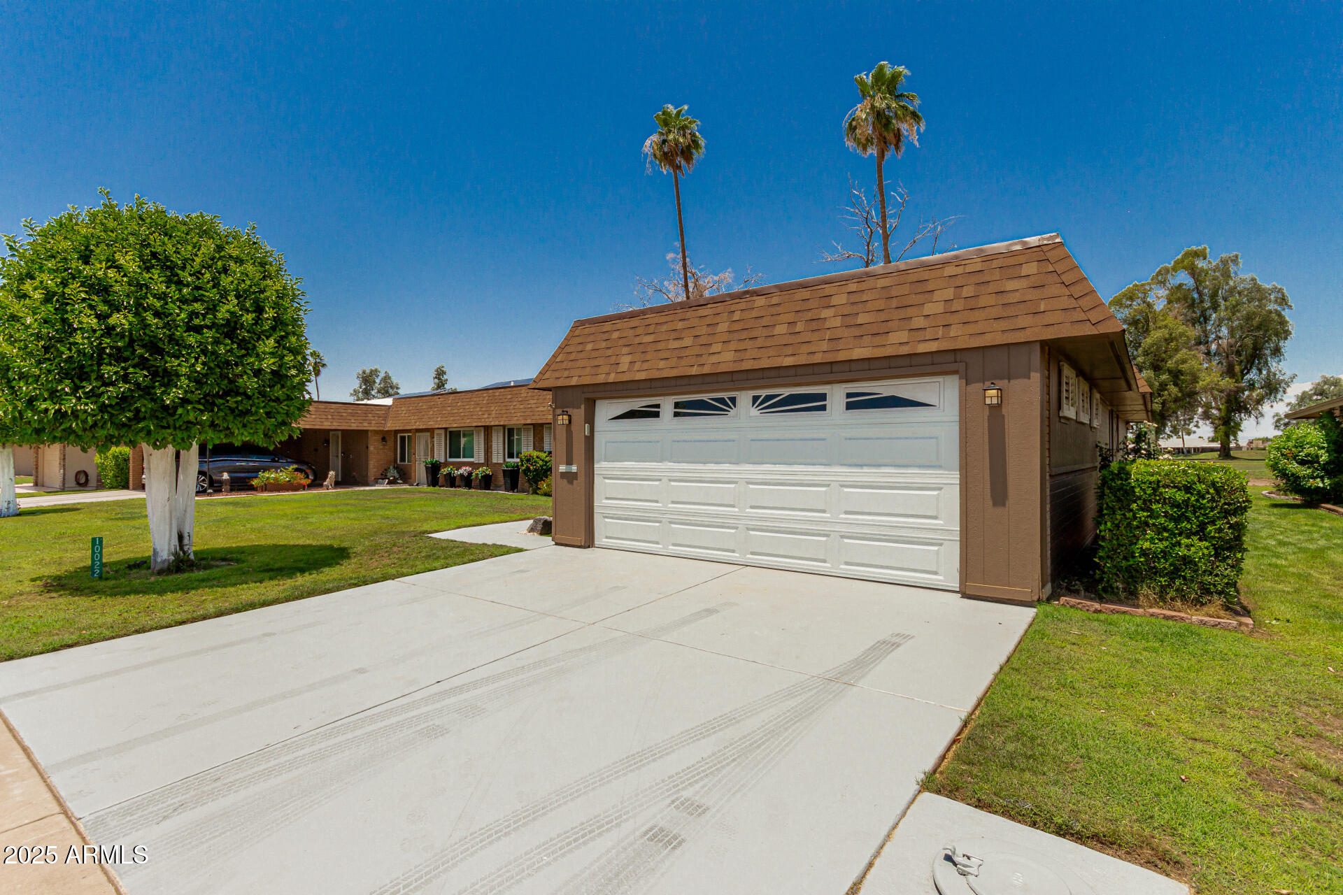 10022 West Mountain View Road Sun City, AZ 85351 - Photo 3 of 32 3 - Augusta 18912