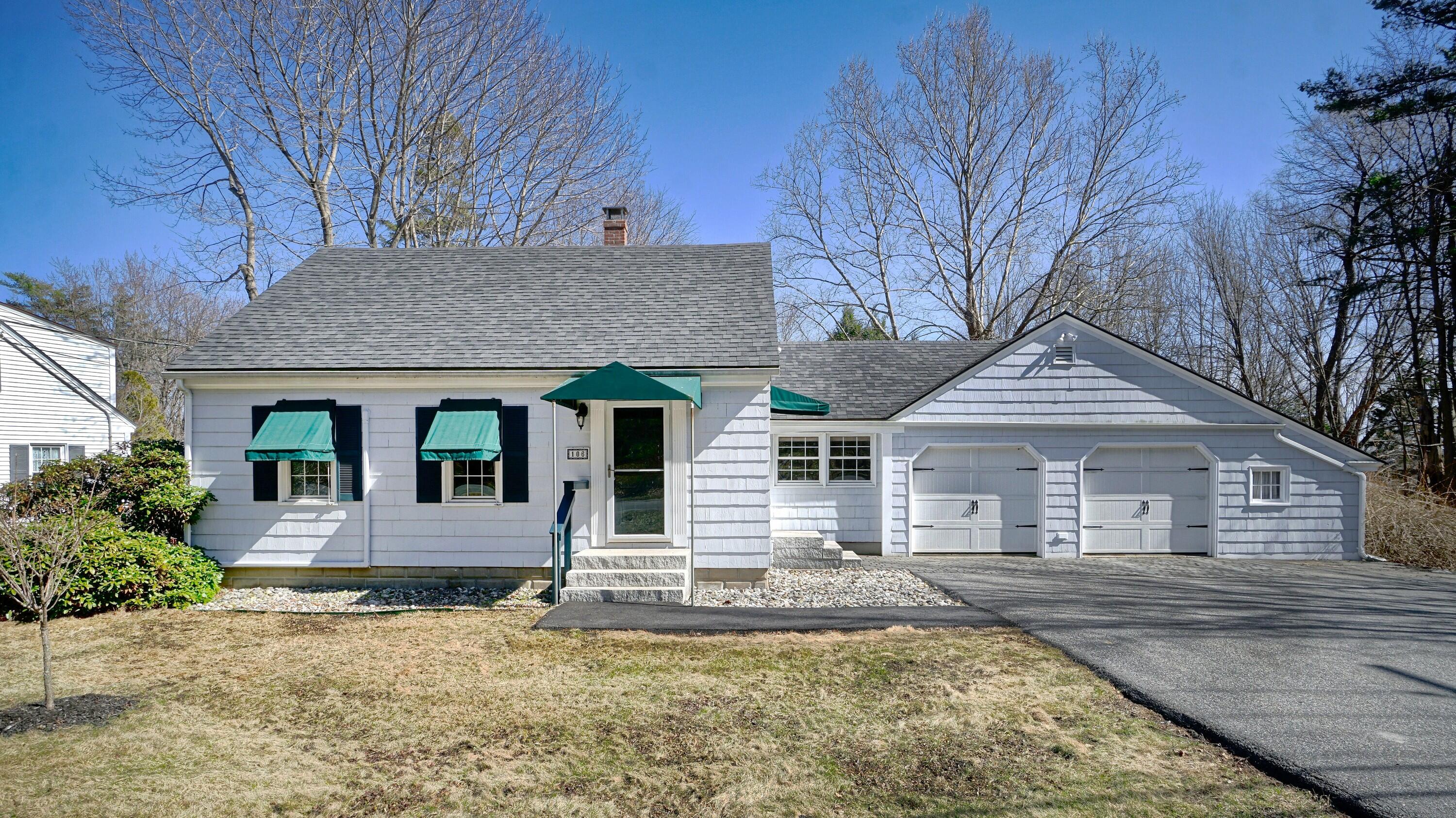 106 Brook Road Falmouth, ME 04105 - Photo 2 of 80 106 Brook Rd Falmouth (1)
