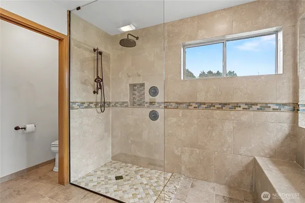 $1,014,990 | 5510 151st Place Southeast, Everett, WA 98208