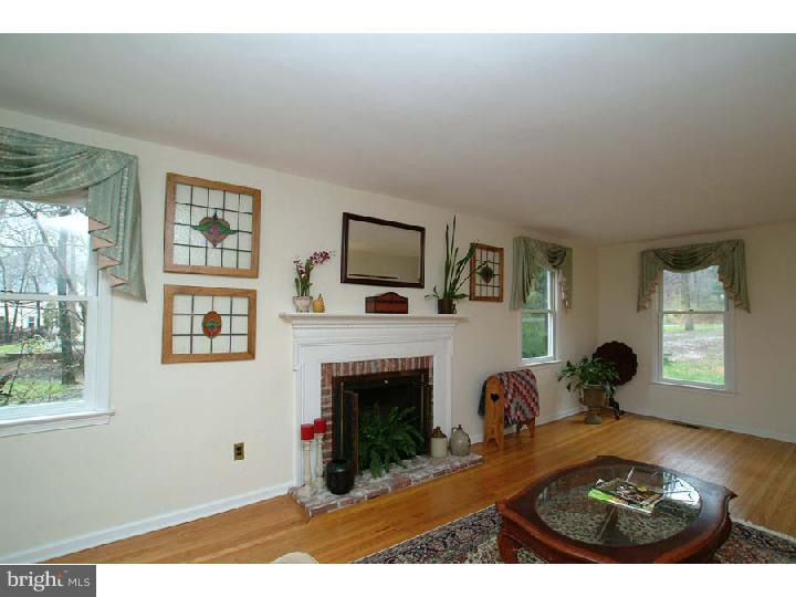 4 James Thomas Road Malvern, PA 19355 - Photo 3 of 12 Gallery Image 3