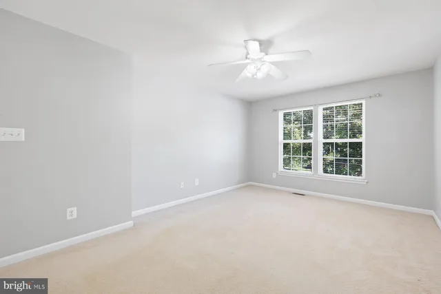 $648,700 | 2857 Myrtlewood Drive, Dumfries, VA 22026