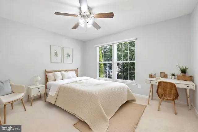 $648,700 | 2857 Myrtlewood Drive, Dumfries, VA 22026