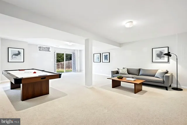 $648,700 | 2857 Myrtlewood Drive, Dumfries, VA 22026