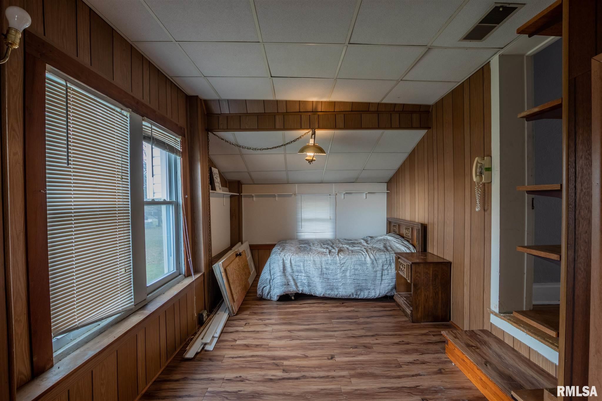 607 East High Street Manito, IL 61546 - Photo 26 of 34